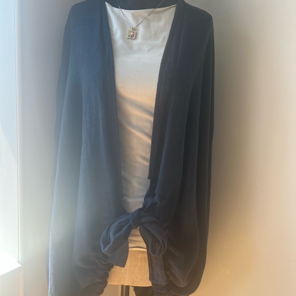 Paula Raia Kimono Vest - Picture 2 of 12